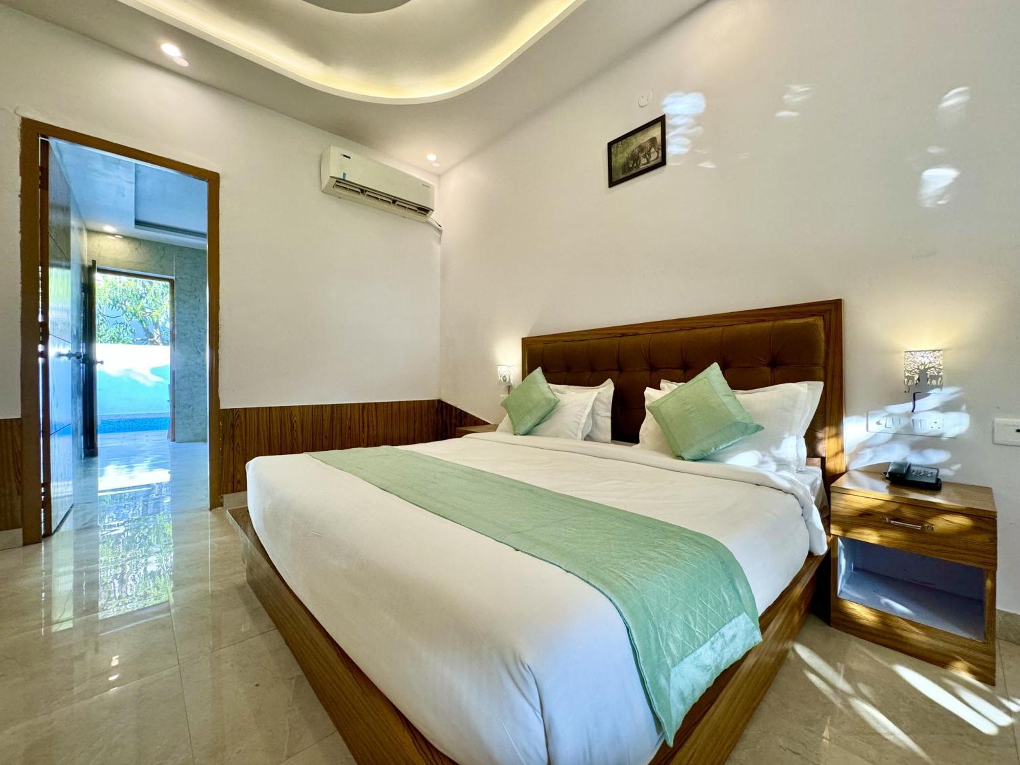 The White Oak Corbett Spa & Resort Ramnagar  Bagian luar foto