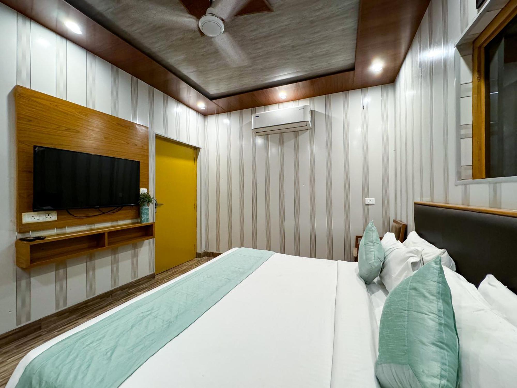 The White Oak Corbett Spa & Resort Ramnagar  Bagian luar foto