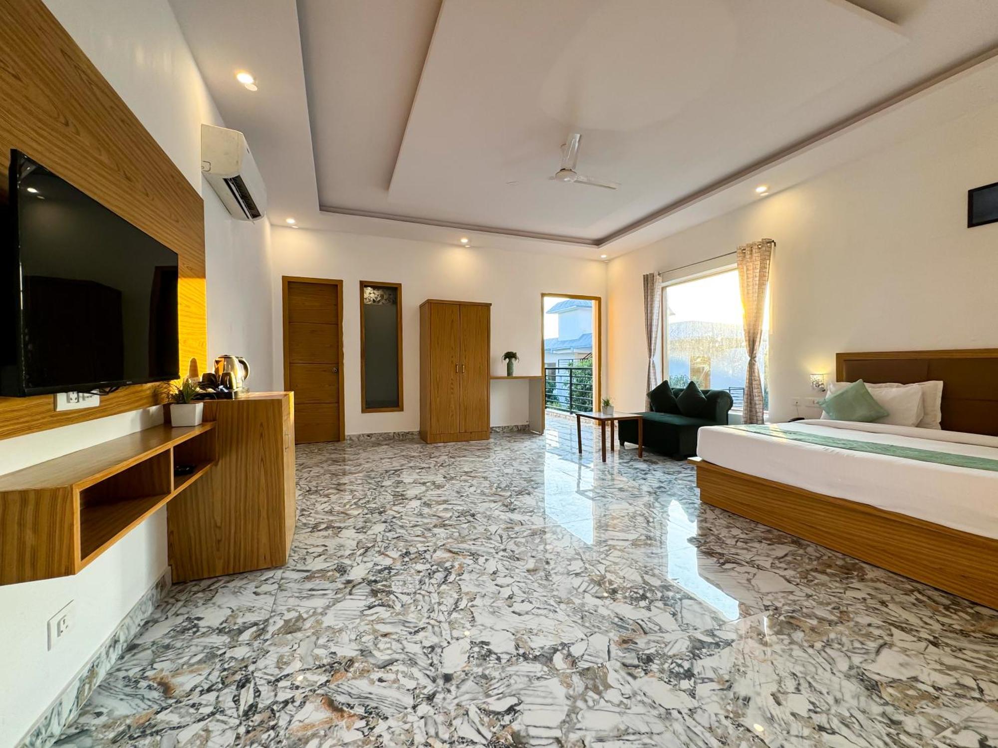 The White Oak Corbett Spa & Resort Ramnagar  Bagian luar foto