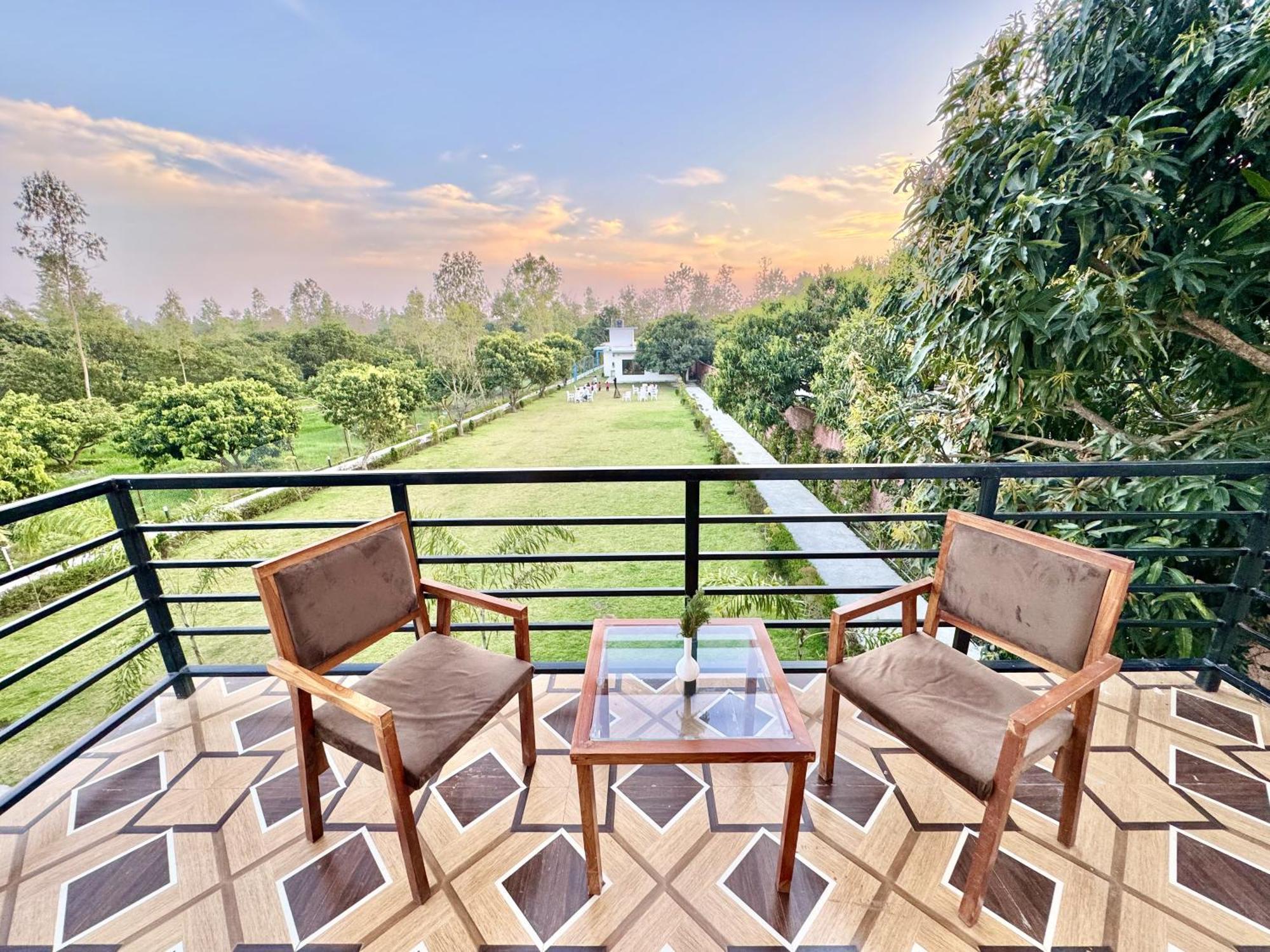 The White Oak Corbett Spa & Resort Ramnagar  Bagian luar foto