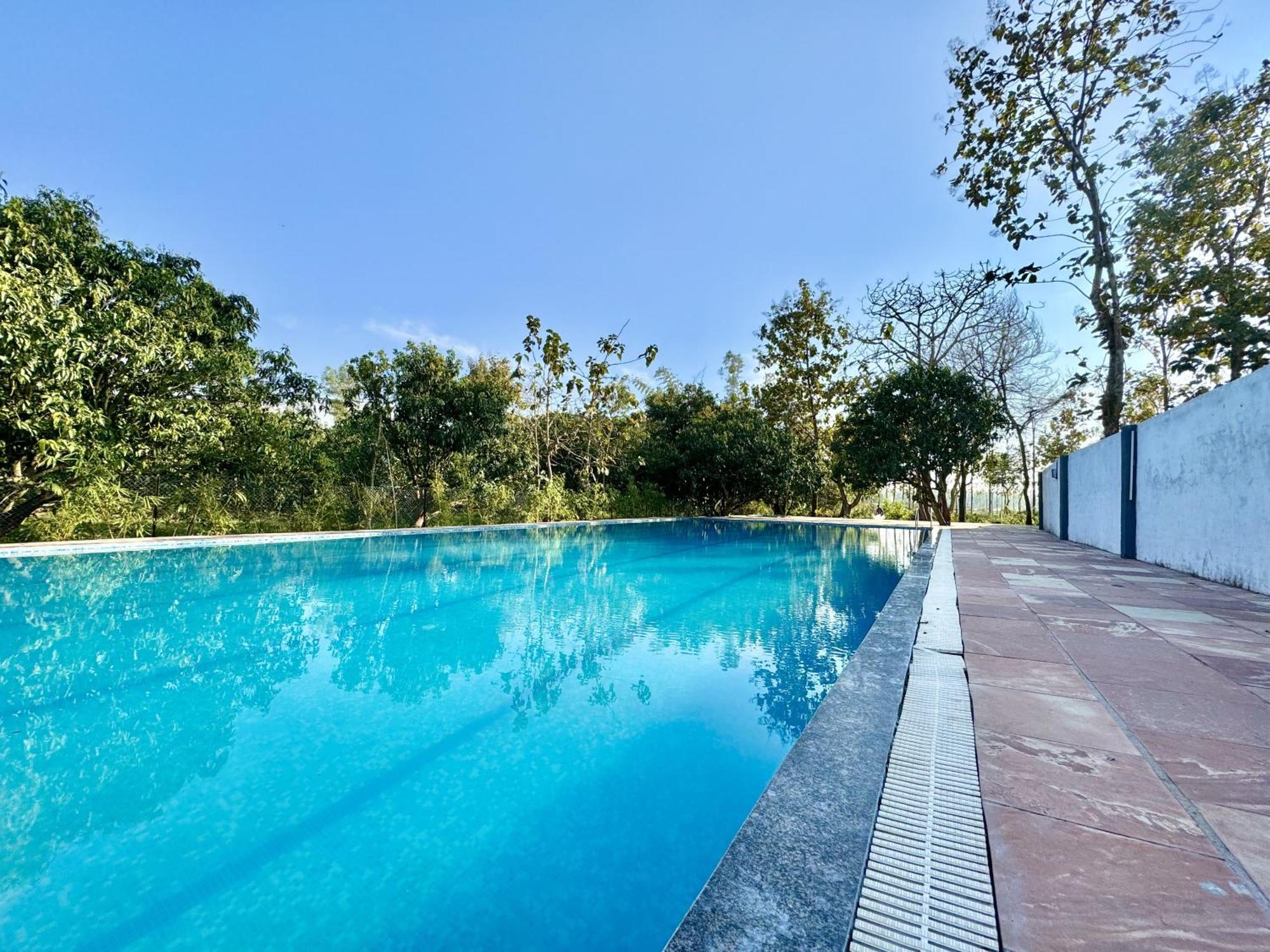 The White Oak Corbett Spa & Resort Ramnagar  Bagian luar foto