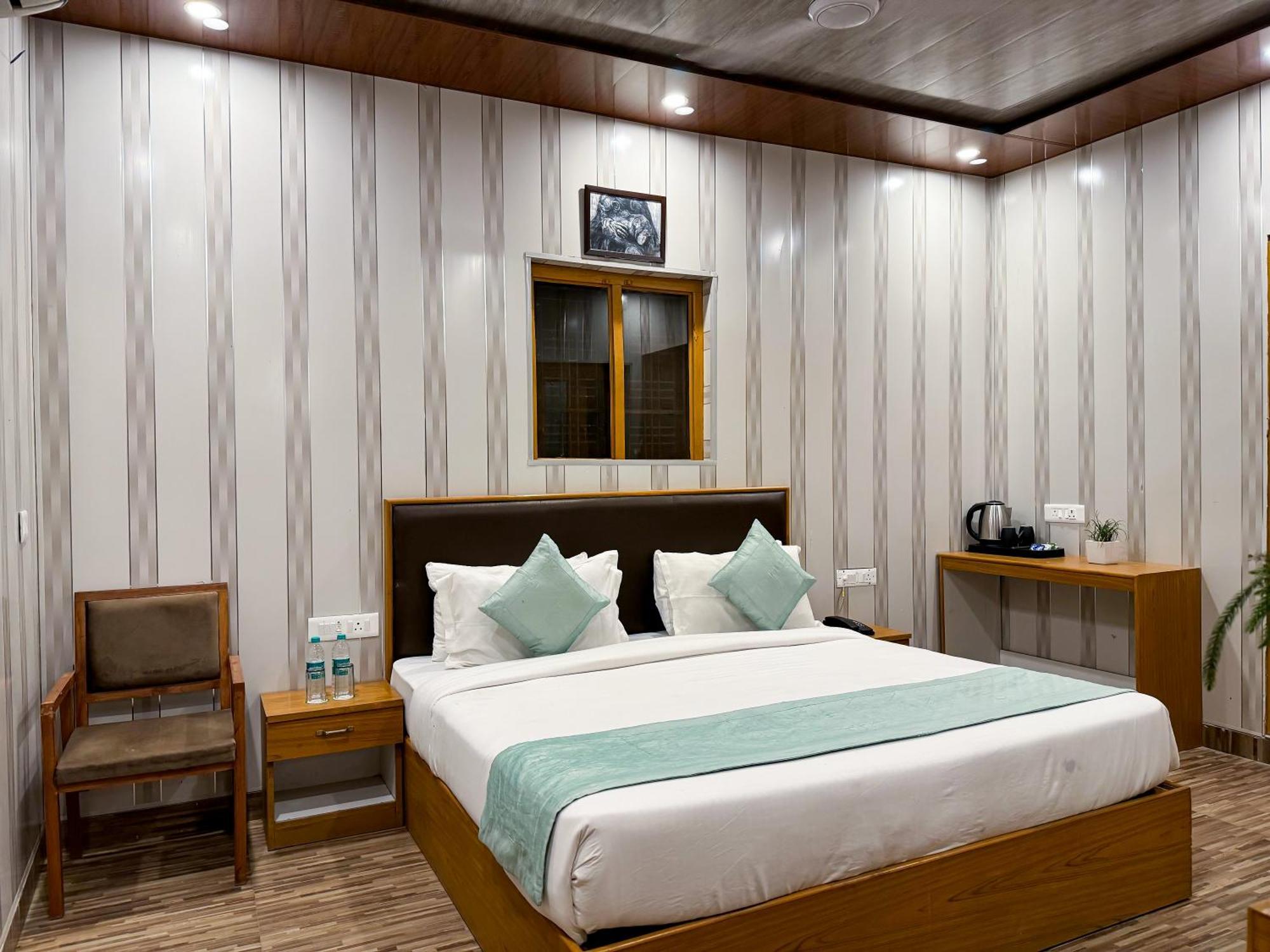 The White Oak Corbett Spa & Resort Ramnagar  Bagian luar foto