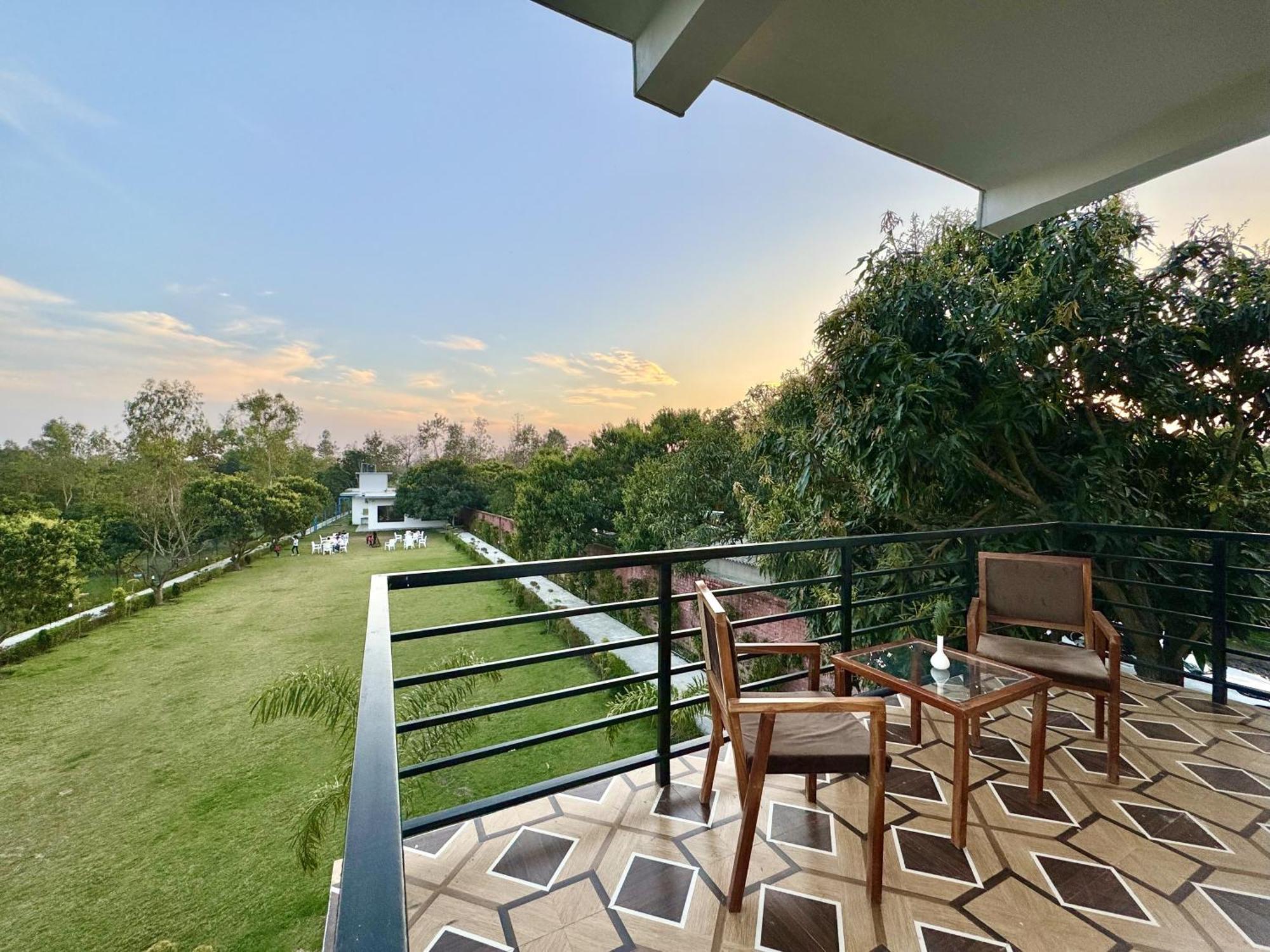The White Oak Corbett Spa & Resort Ramnagar  Bagian luar foto