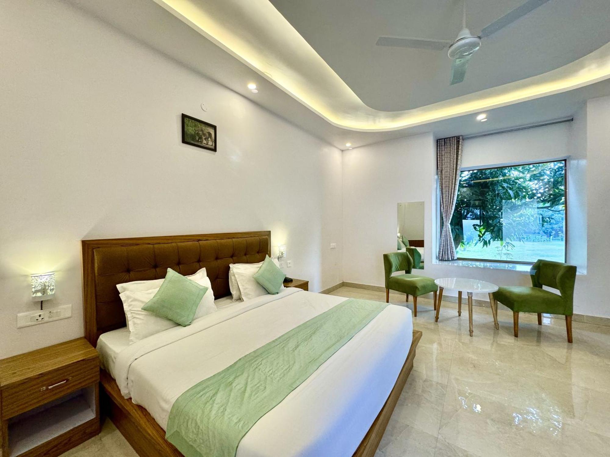 The White Oak Corbett Spa & Resort Ramnagar  Bagian luar foto