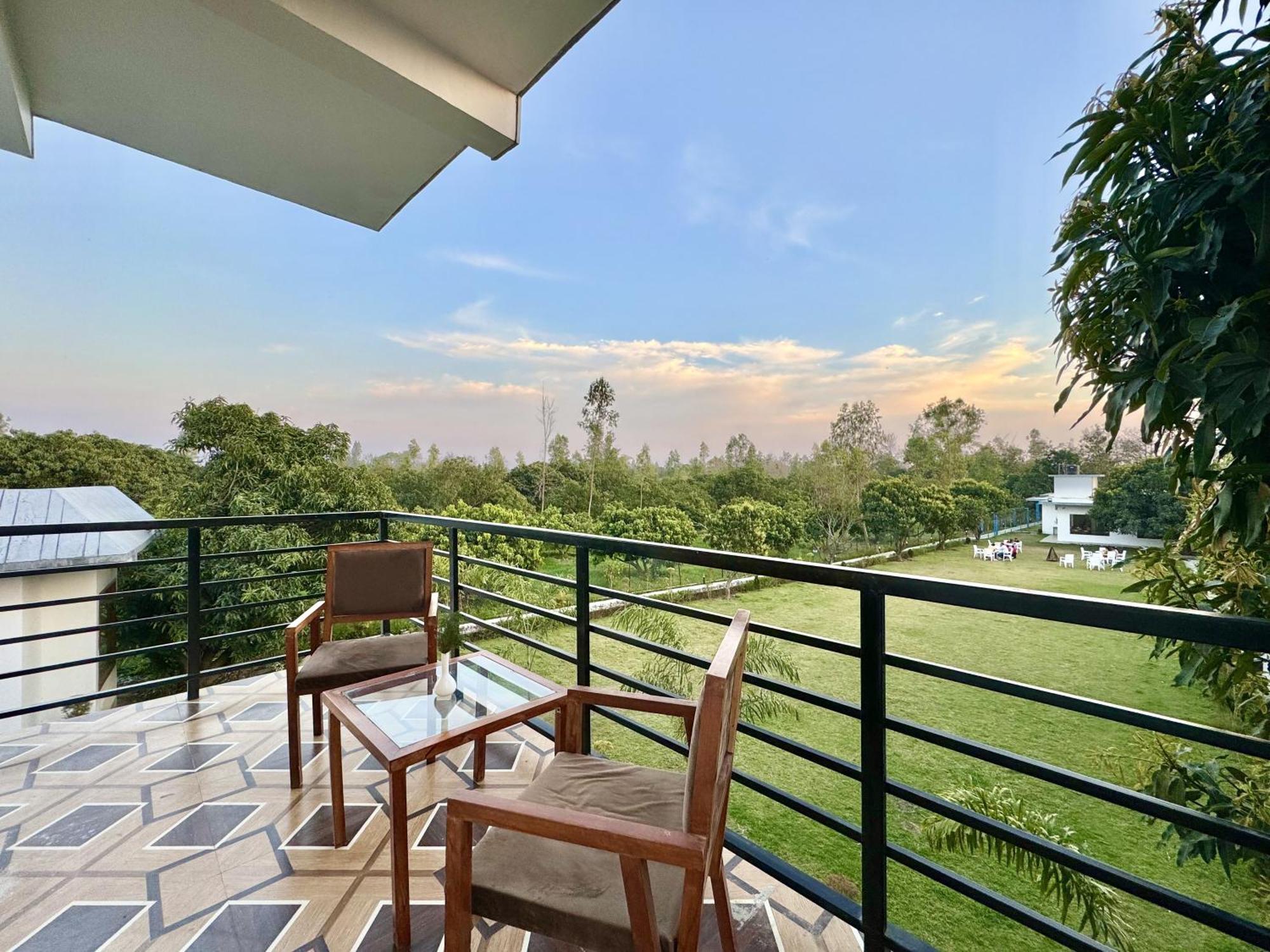 The White Oak Corbett Spa & Resort Ramnagar  Bagian luar foto